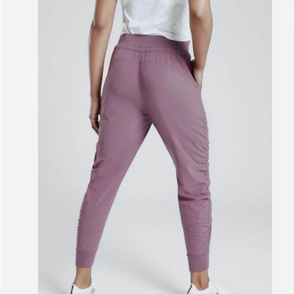 Athleta Attitude Side Ruched Lightweight Jogger Pants in Volcanic Violet Size 6 - Picture 3 of 9